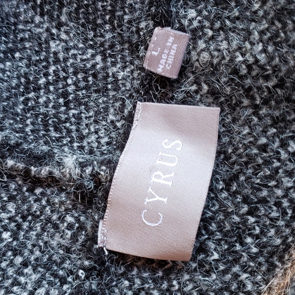 CYRUS Windowpane Plaid Open Front Long Cardigan Sweater Black Gray sz L Women's - Picture 4 of 6